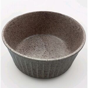 Vintage 1970s Ennis Ovenware 3qt Casserole Dish Ribbed Textured Grandmacore